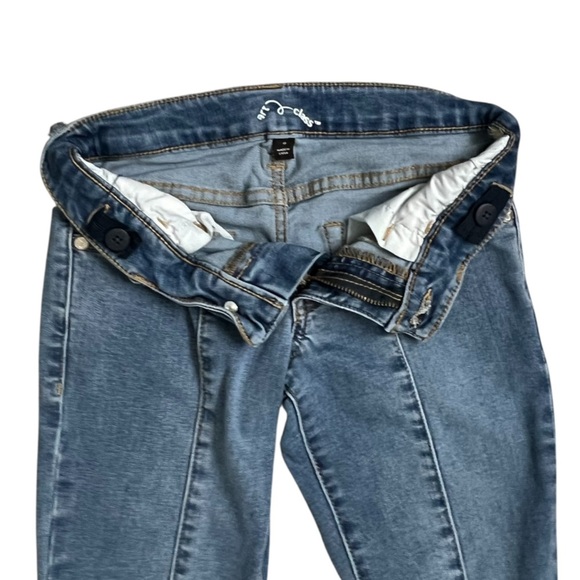 Art Class Denim Flare Jeans - Picture 4 of 12